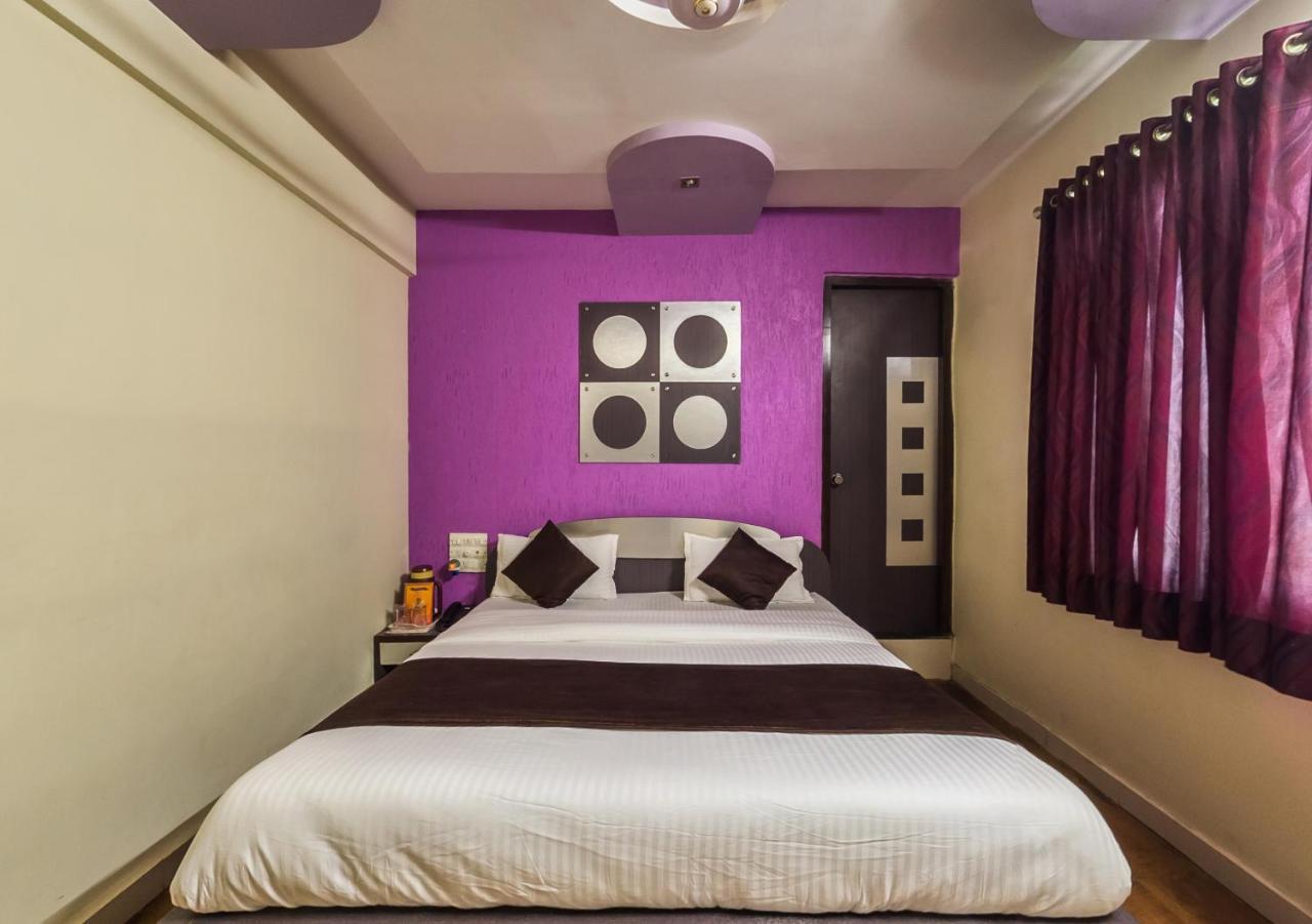 Hotel Rudra Regency Ahmedabad Exterior photo
